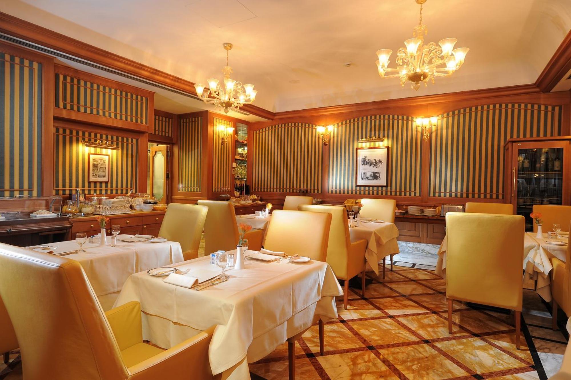 Hotel Manzoni — Foto 1